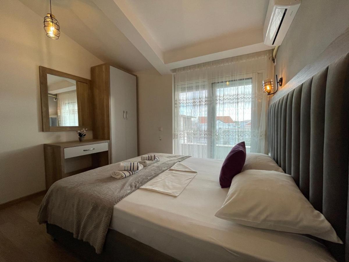 Apartments Jm Улцин Екстериор снимка