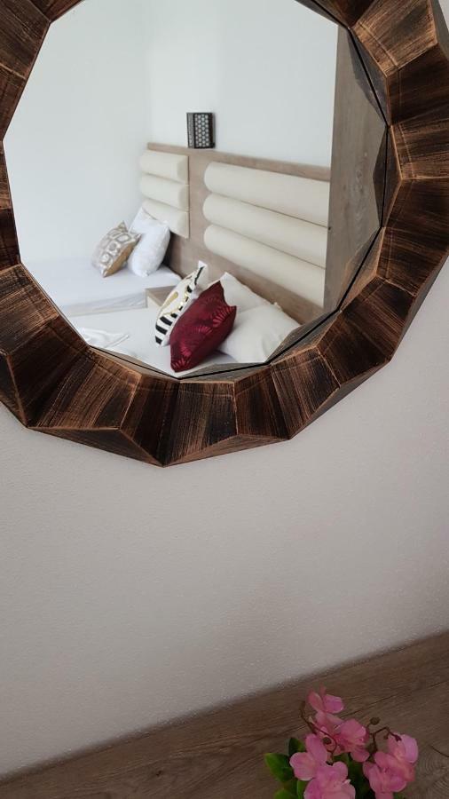 Apartments Jm Улцин Екстериор снимка
